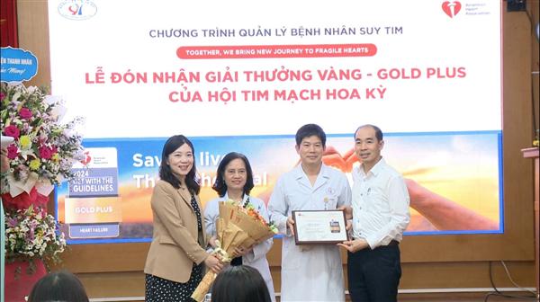Bệnh viện Tim Hà Nội được trao chứng nhận vàng về điều trị suy tim